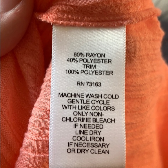 Women’s top - Picture 6 of 6